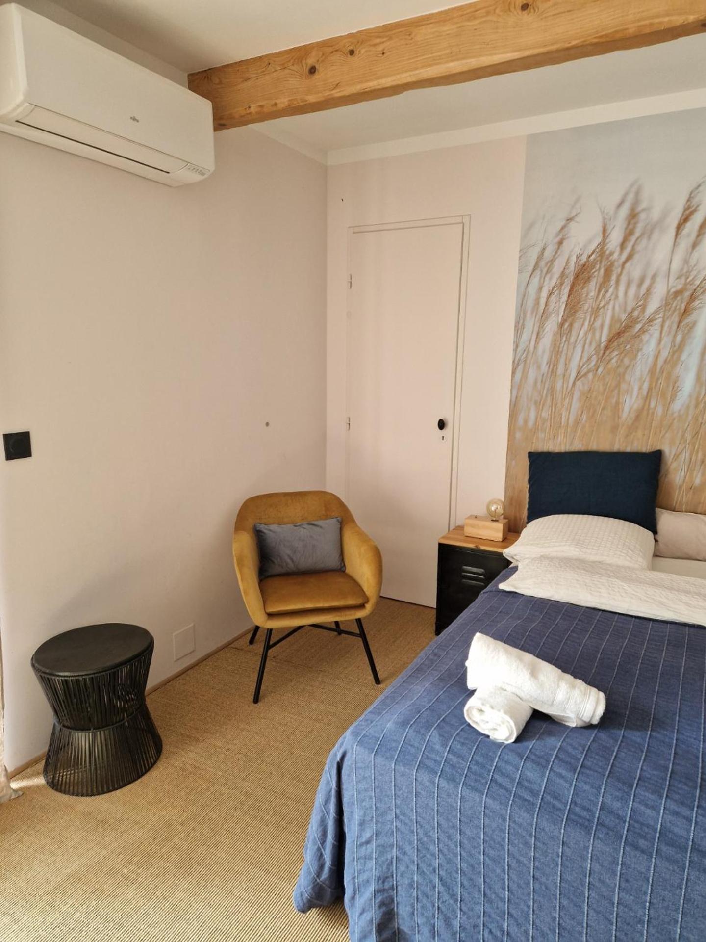 타라스콩 Mas Armelin B&B 외부 사진